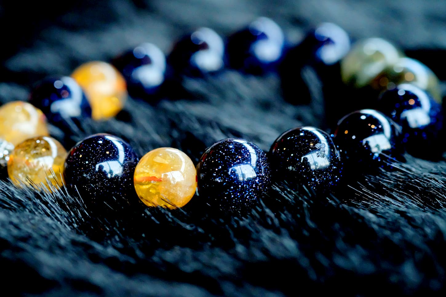 Bracelet Labradorite, significations, symboles et guide d’achat.